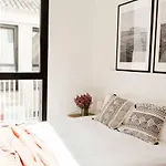 GoToSeville GERONA SUITES